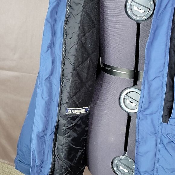 AMERICAN EAGLE PERFORMANCE Hooded Jacket Medium - Picture 14 of 16